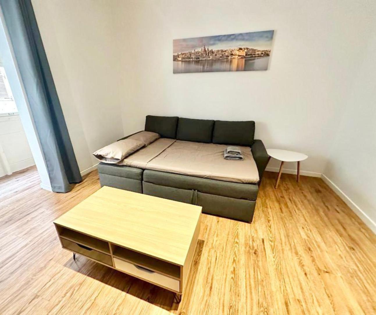 Central And Modern Valletta Flat المظهر الخارجي الصورة