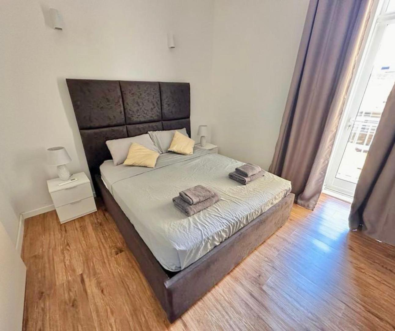 Central And Modern Valletta Flat المظهر الخارجي الصورة